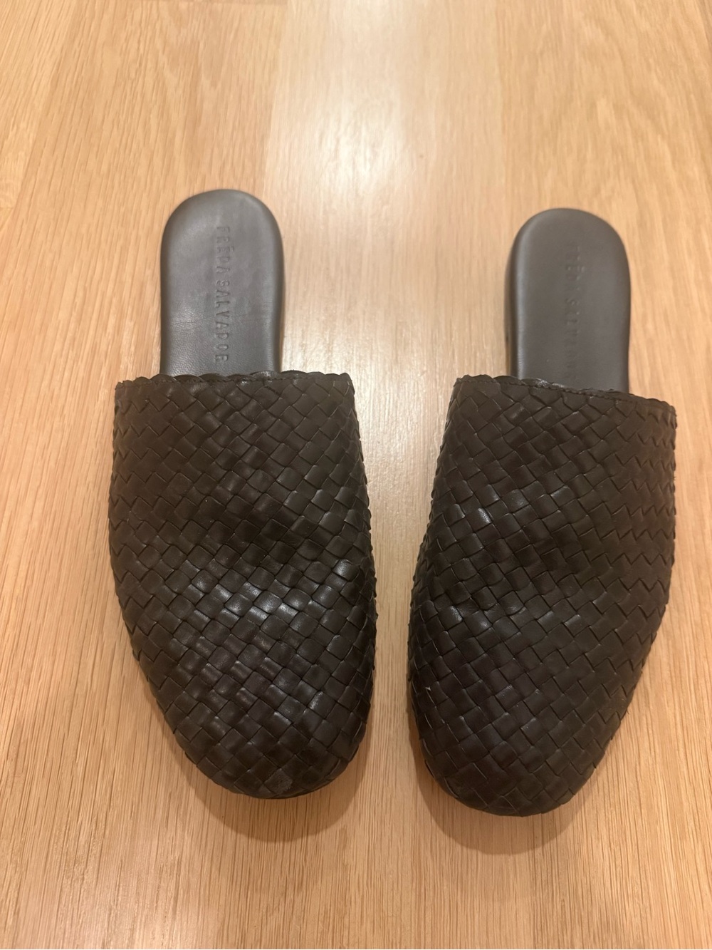 Fred Salvador Woven Leather Mule Slides – black
